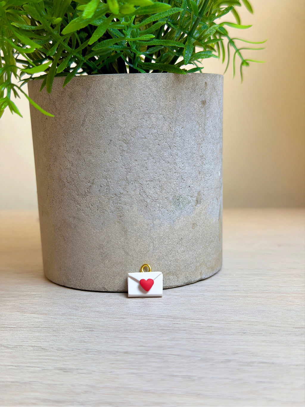 Red love note charm