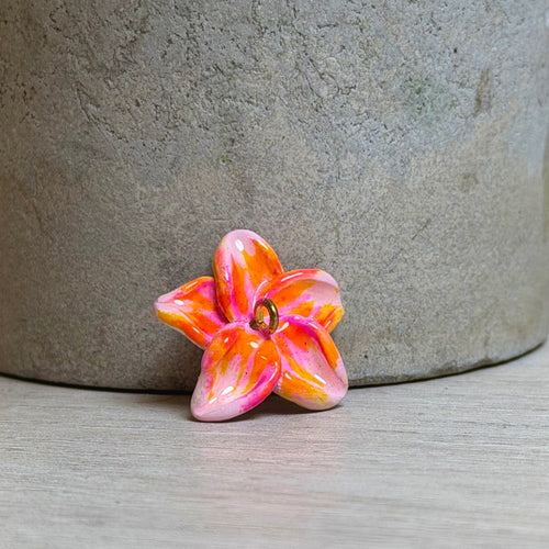Beach flower charm